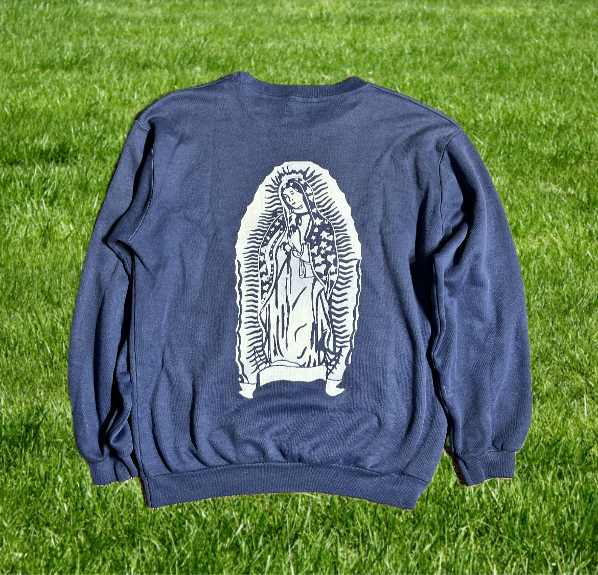 M navy crewneck